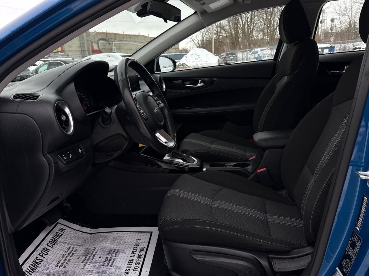 2022 Kia Forte EX HEATED SEATS CLEAN! WE FINANCE ALL CREDIT! Photo