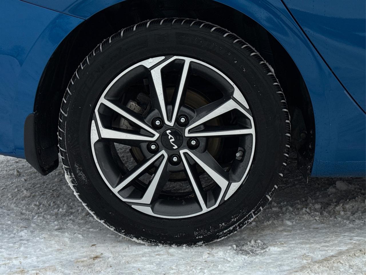 2022 Kia Forte EX HEATED SEATS CLEAN! WE FINANCE ALL CREDIT! Photo