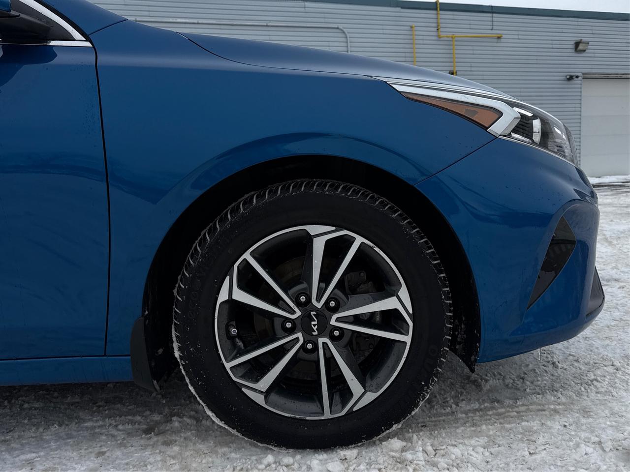 2022 Kia Forte EX HEATED SEATS CLEAN! WE FINANCE ALL CREDIT! Photo