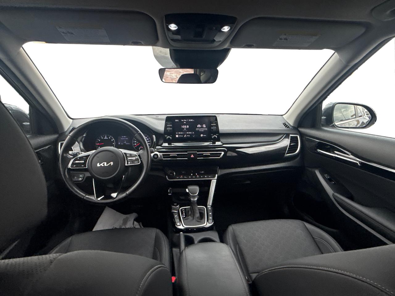 2022 Kia Seltos AWD LEATHER SUNROOF LOADED! WE FINANCE ALL CREDIT! Photo