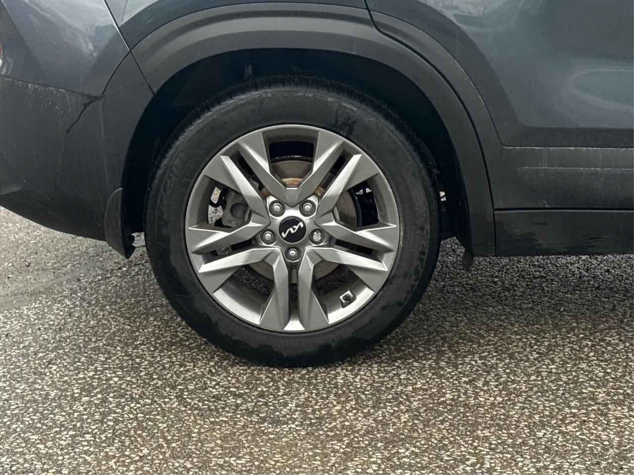 2022 Kia Seltos AWD LEATHER SUNROOF LOADED! WE FINANCE ALL CREDIT! Photo