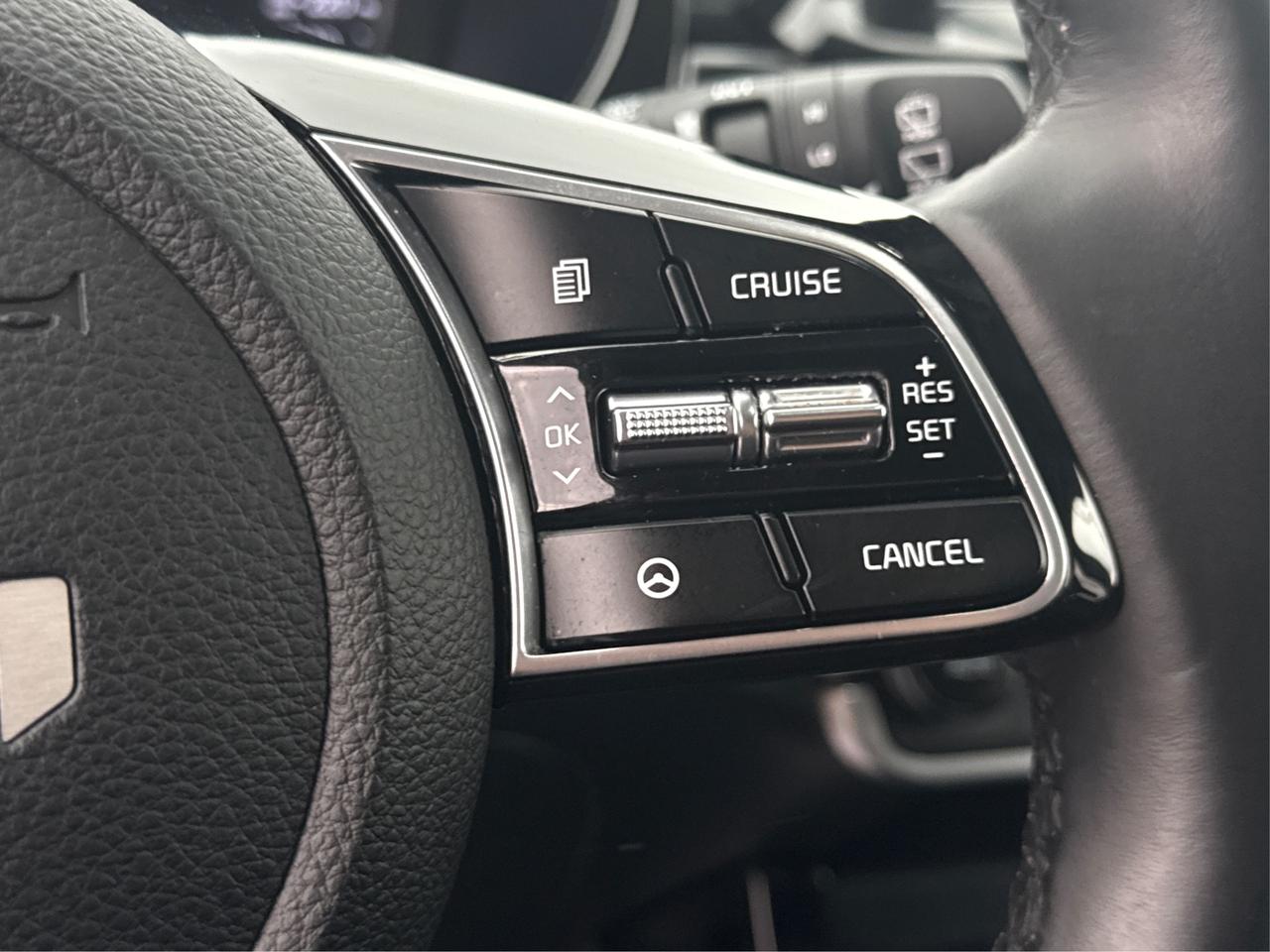 2022 Kia Seltos AWD LEATHER SUNROOF LOADED! WE FINANCE ALL CREDIT! Photo