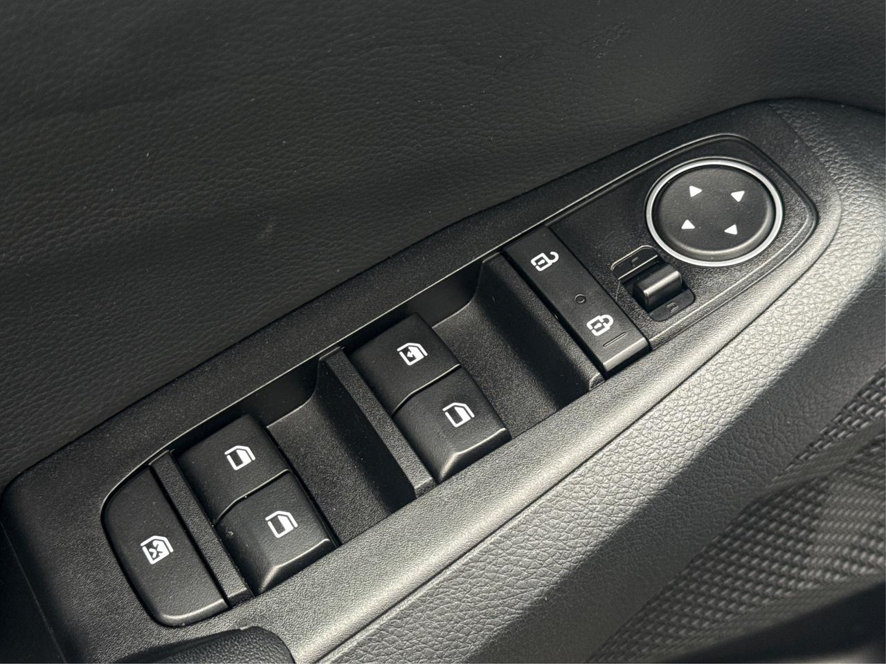 2022 Kia Seltos AWD LEATHER SUNROOF LOADED! WE FINANCE ALL CREDIT! Photo