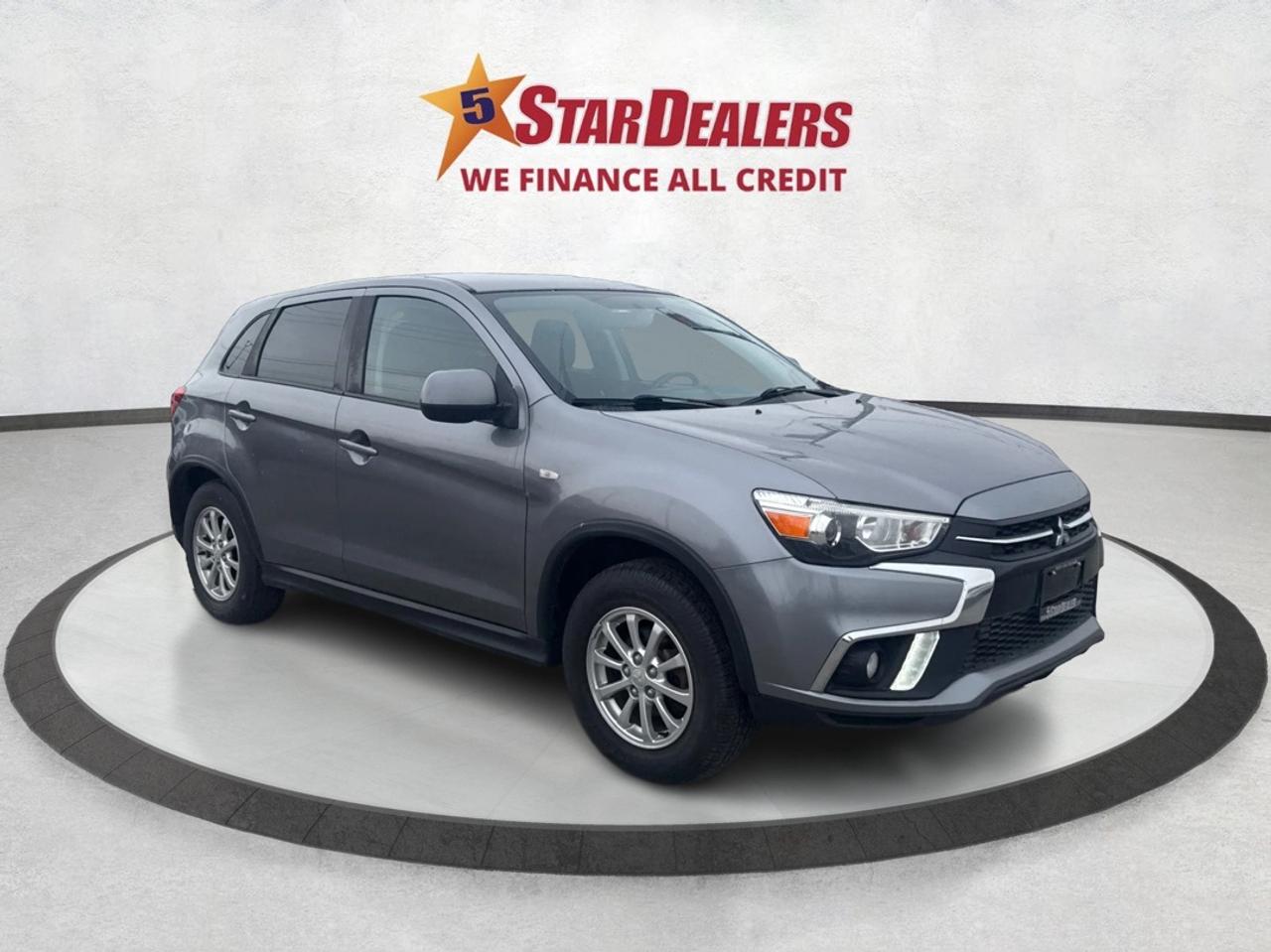 2018 Mitsubishi RVR AWD HEATED SEATS REAR CAM WE FINANCE ALL CREDIT Photo0