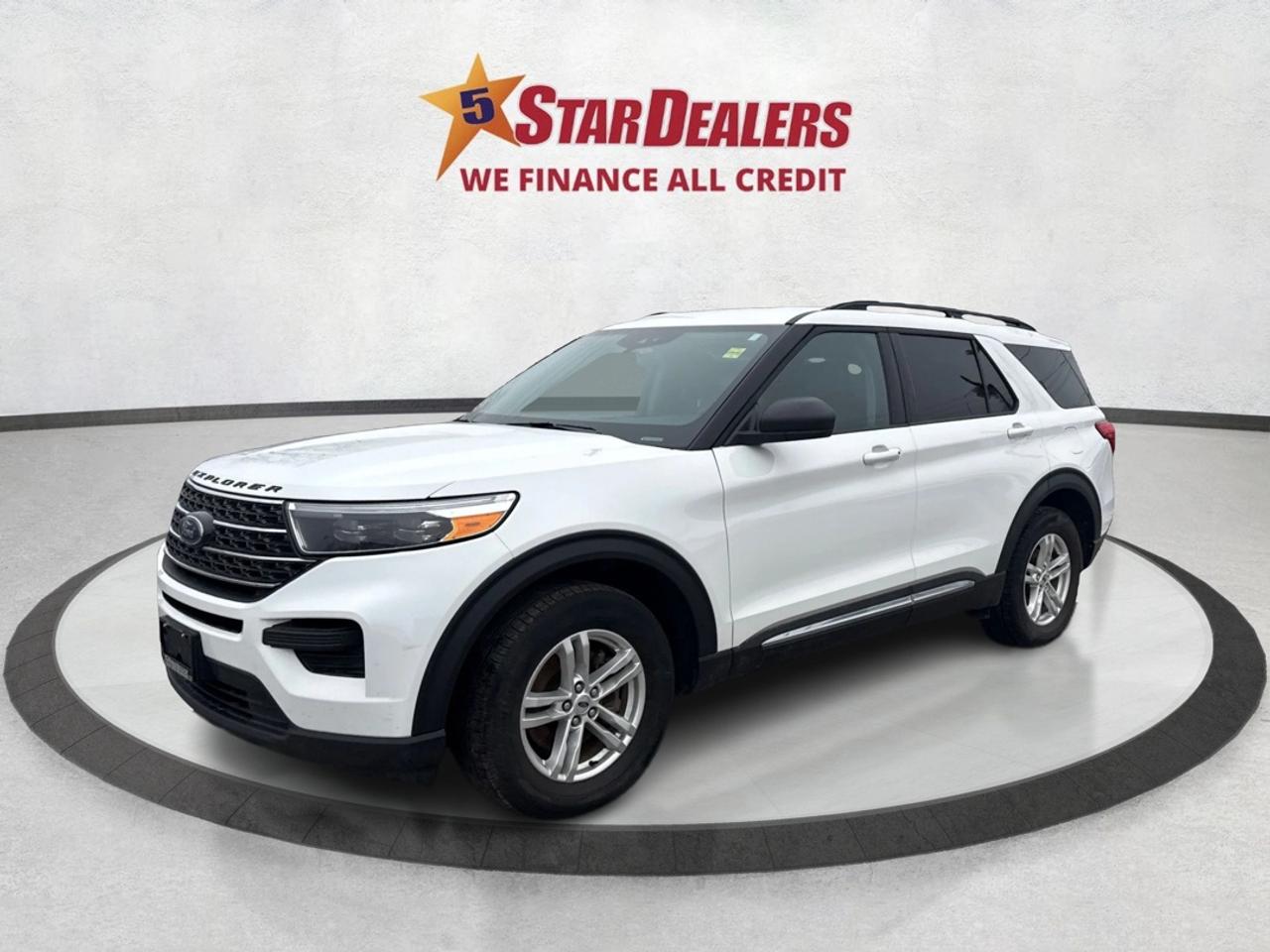 2023 Ford Explorer NAV SUNROOF HEATED SEATS! WE FINANCE ALL CREDIT! Photo2