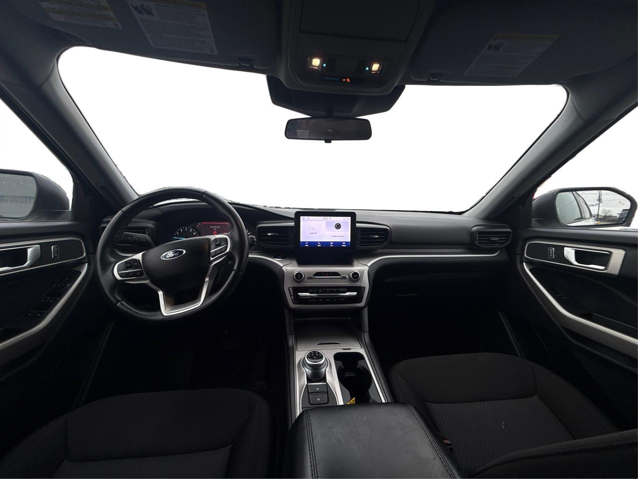 2023 Ford Explorer NAV SUNROOF HEATED SEATS! WE FINANCE ALL CREDIT! Photo