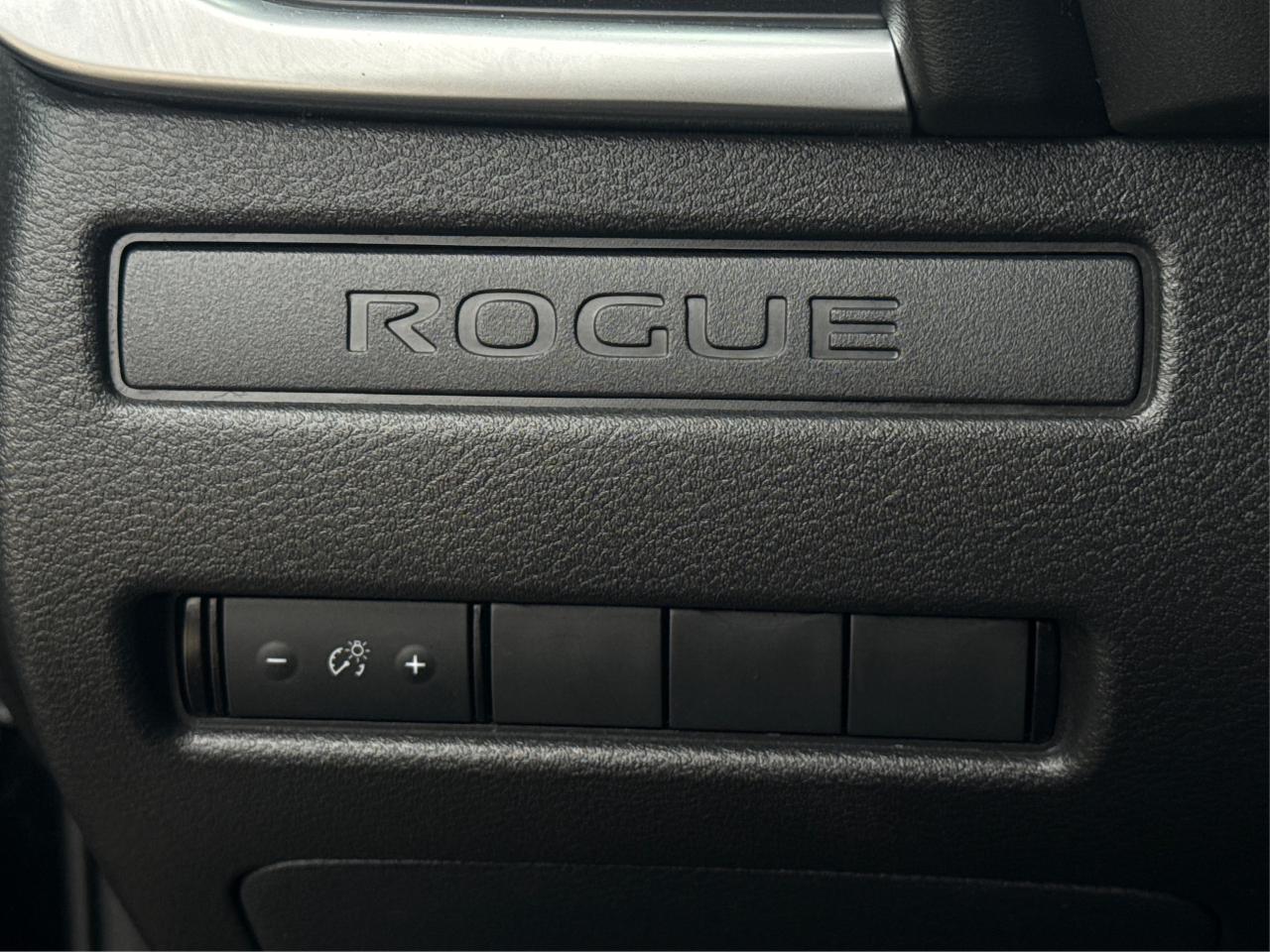 2023 Nissan Rogue AWD HEATED SEATS MINT WE FINANCE ALL CREDIT! Photo