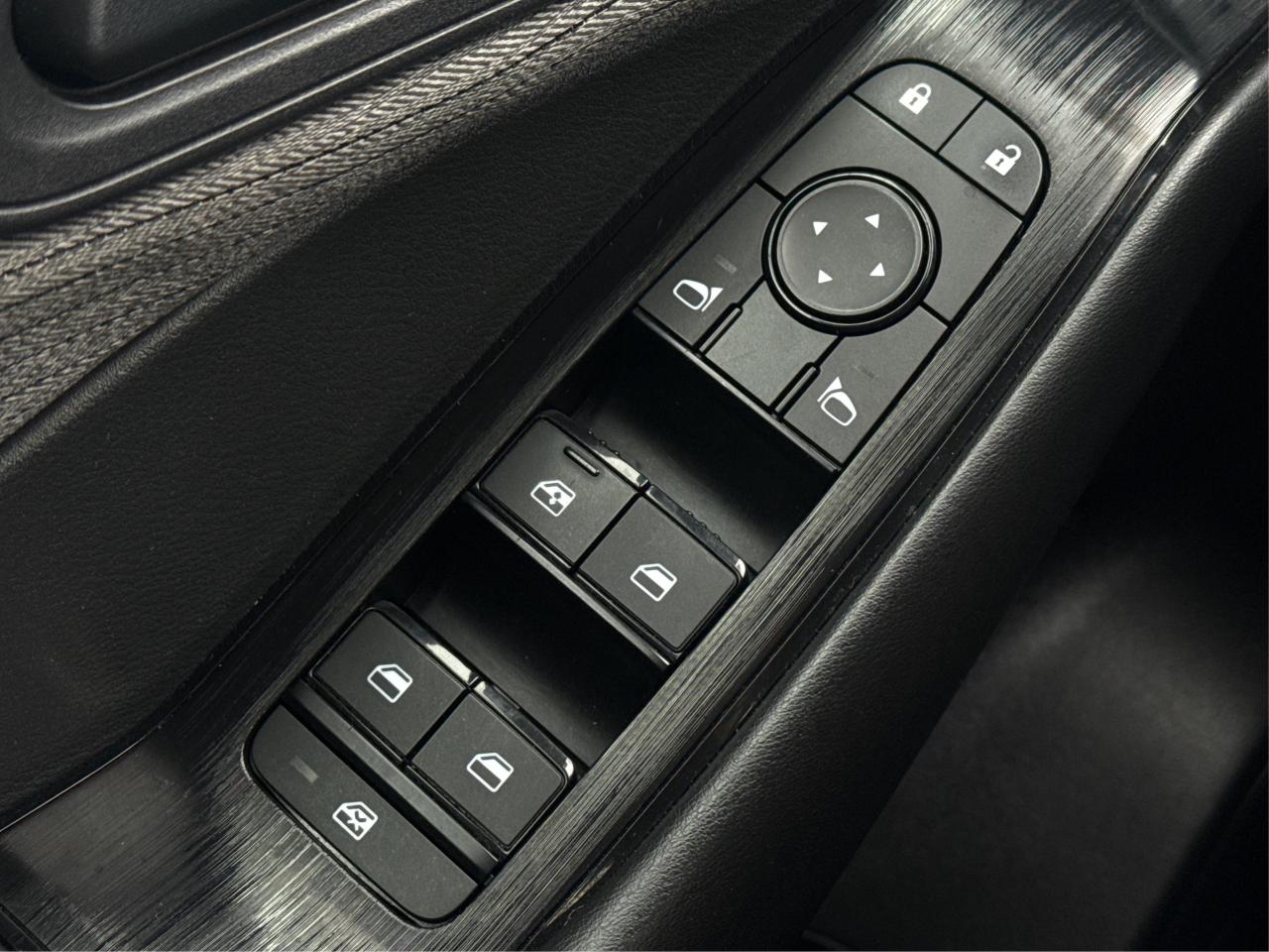 2023 Nissan Rogue AWD HEATED SEATS MINT WE FINANCE ALL CREDIT! Photo