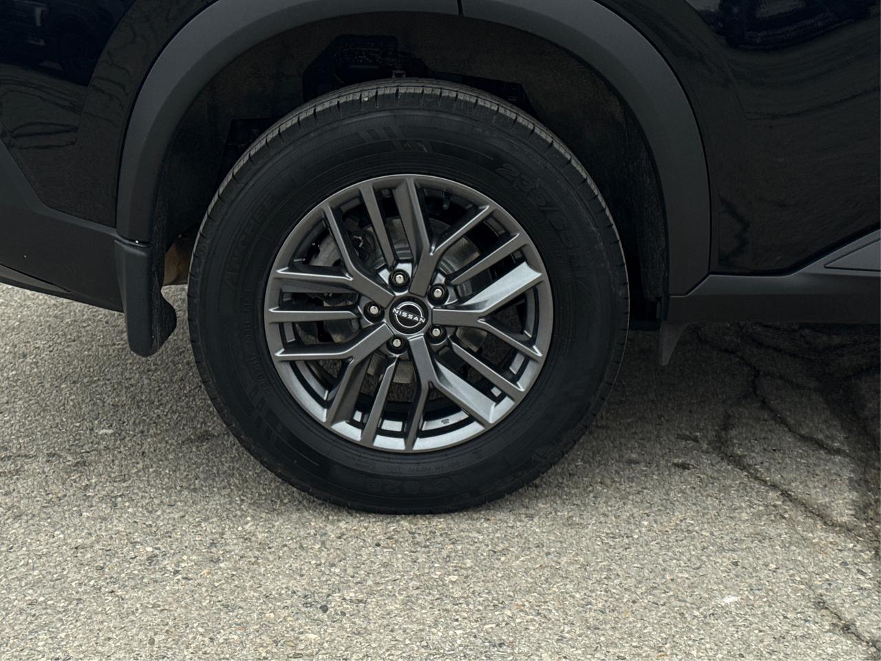 2023 Nissan Rogue AWD HEATED SEATS MINT WE FINANCE ALL CREDIT! Photo