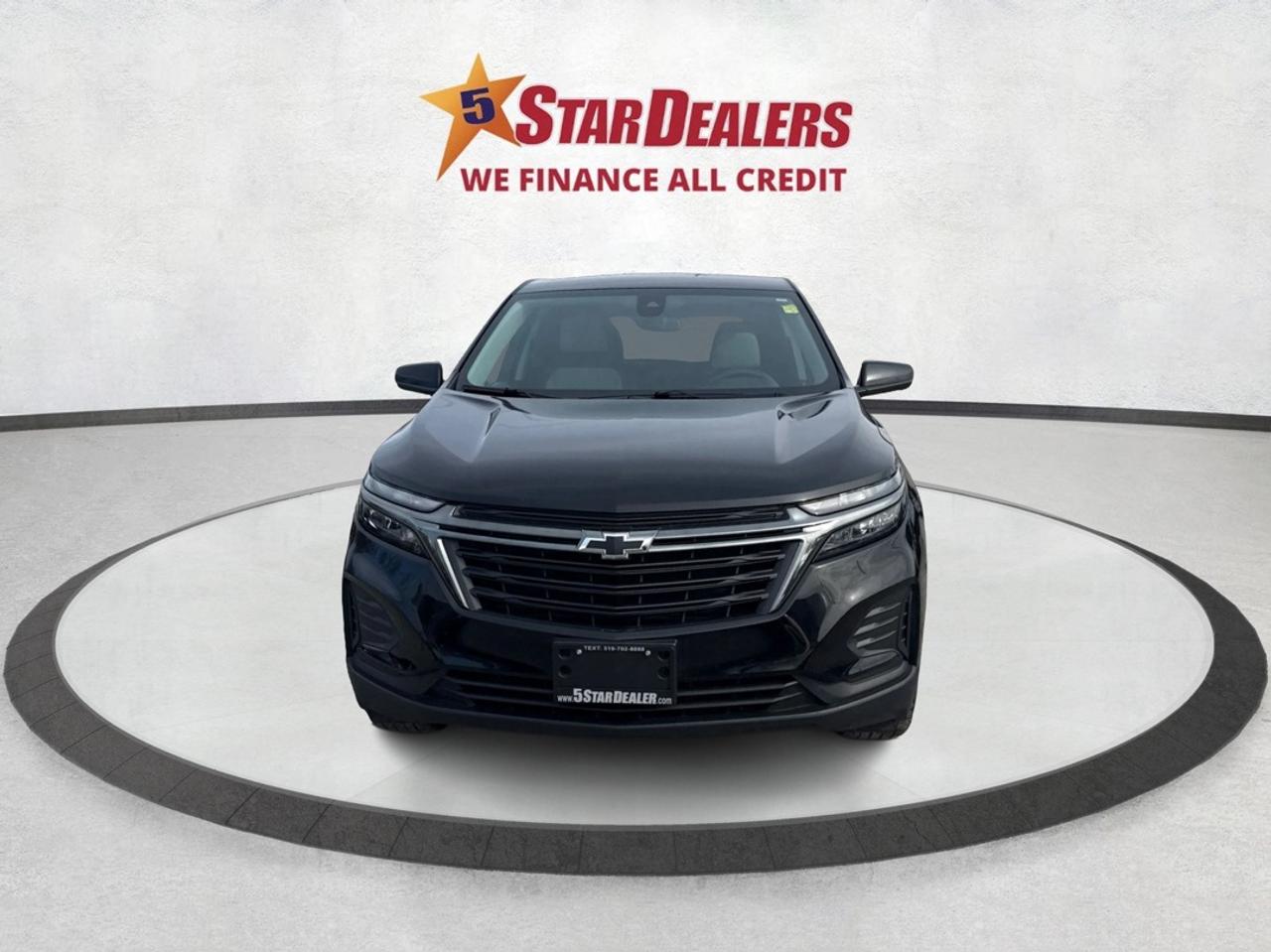 2024 Chevrolet Equinox NAV HEATED SEATS MINT! WE FINANCE ALL CREDIT! Photo