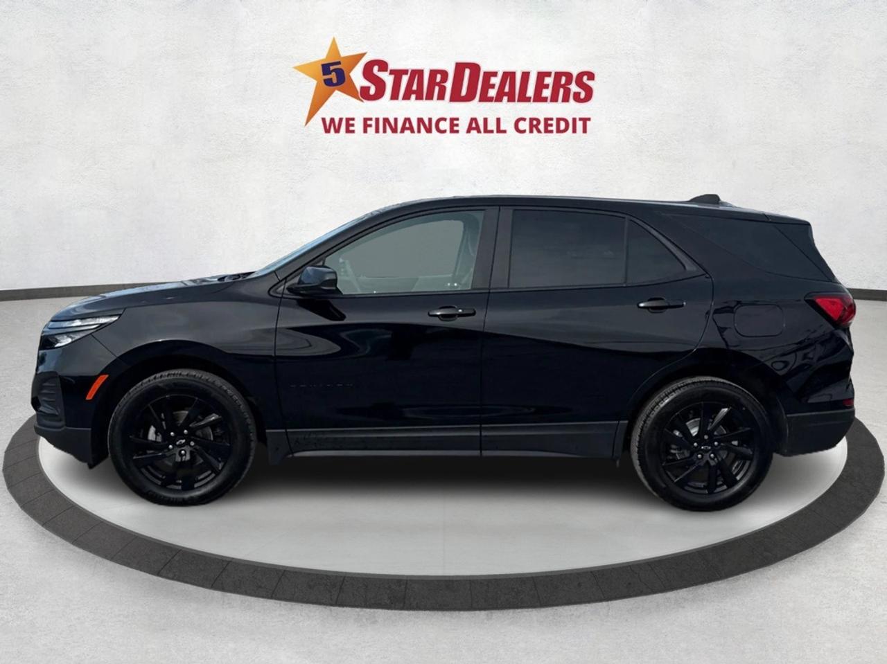 2024 Chevrolet Equinox NAV HEATED SEATS MINT! WE FINANCE ALL CREDIT! Photo