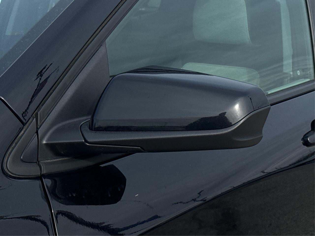 2024 Chevrolet Equinox NAV HEATED SEATS MINT! WE FINANCE ALL CREDIT! Photo