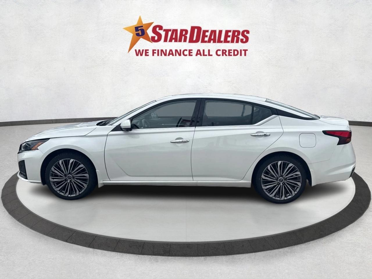 2024 Nissan Altima NAV LEATHER SUNROOF LOADED! WE FINANCE ALL CREDIT Photo