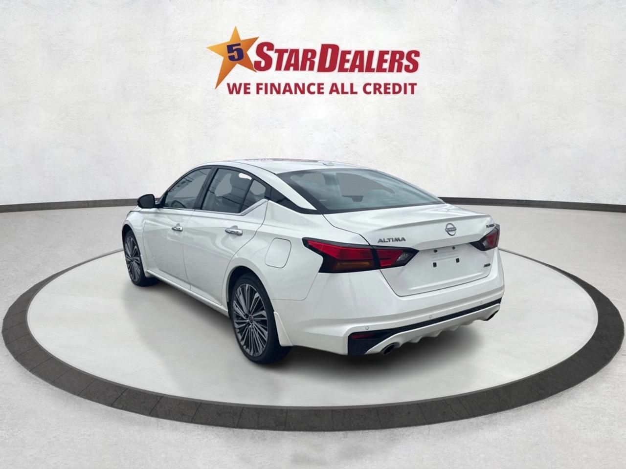 2024 Nissan Altima NAV LEATHER SUNROOF LOADED! WE FINANCE ALL CREDIT Photo