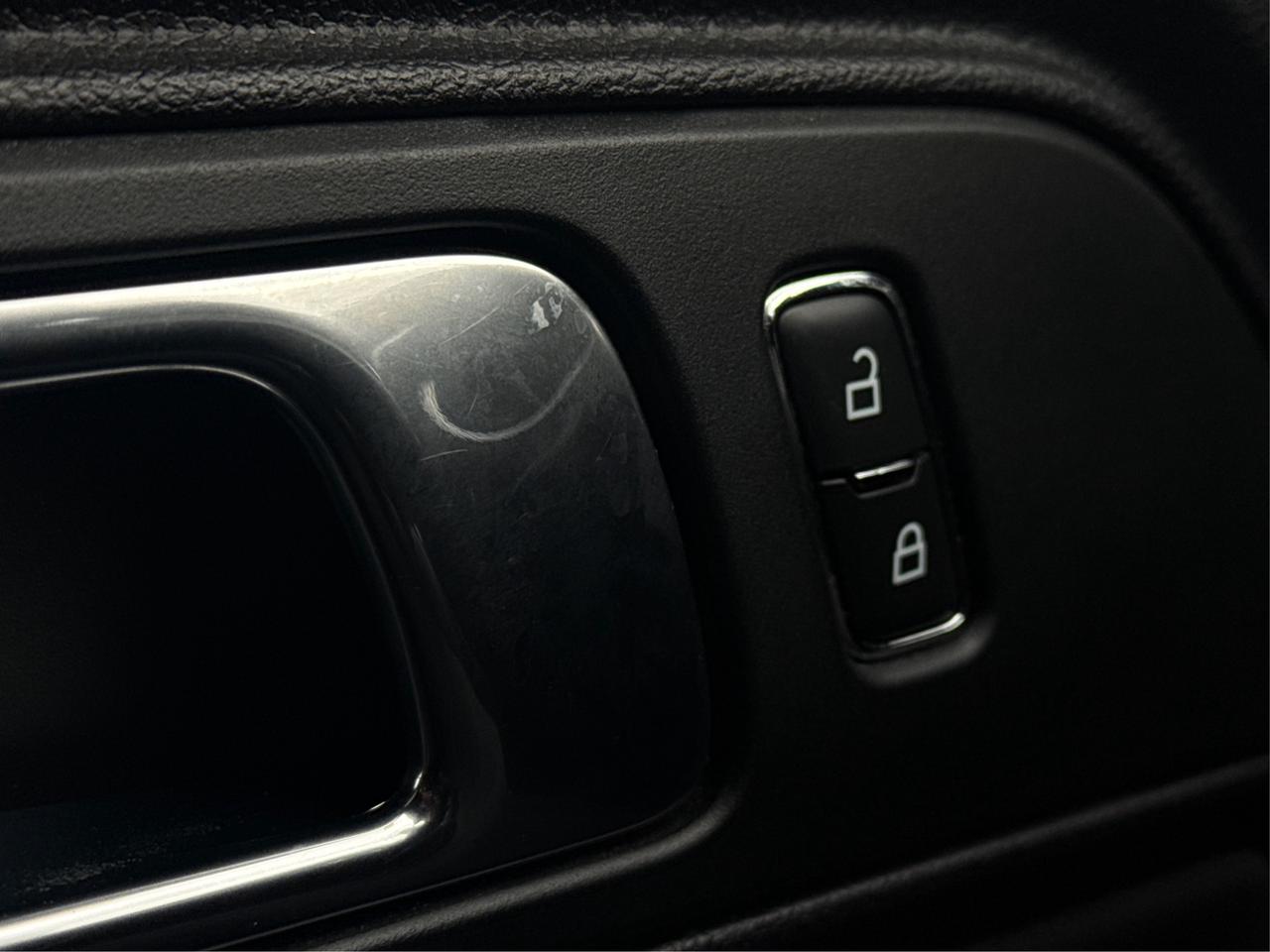 2019 Ford Mustang REAR CAM GT SPOILER CLEAN WE FINANCE ALL CREDIT! Photo