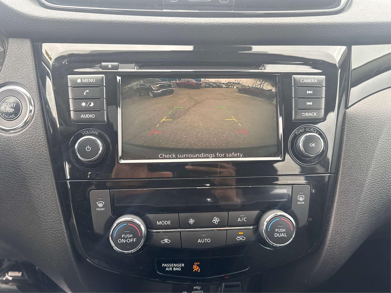 2023 Nissan Qashqai AWD SUNROOF REMOTE START WE FINANCE ALL CREDIT Photo