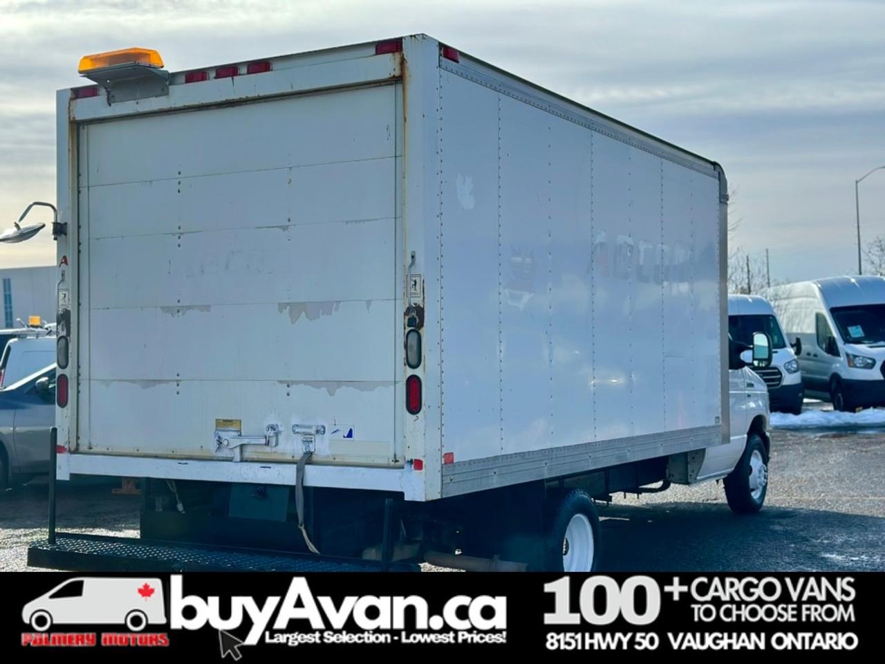 2015 Ford Econoline 16FT Box Cube Van Gas Photo