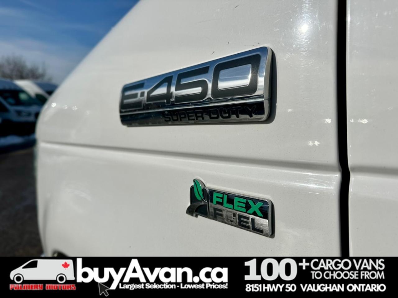 2015 Ford Econoline 16FT Box Cube Van Gas Photo