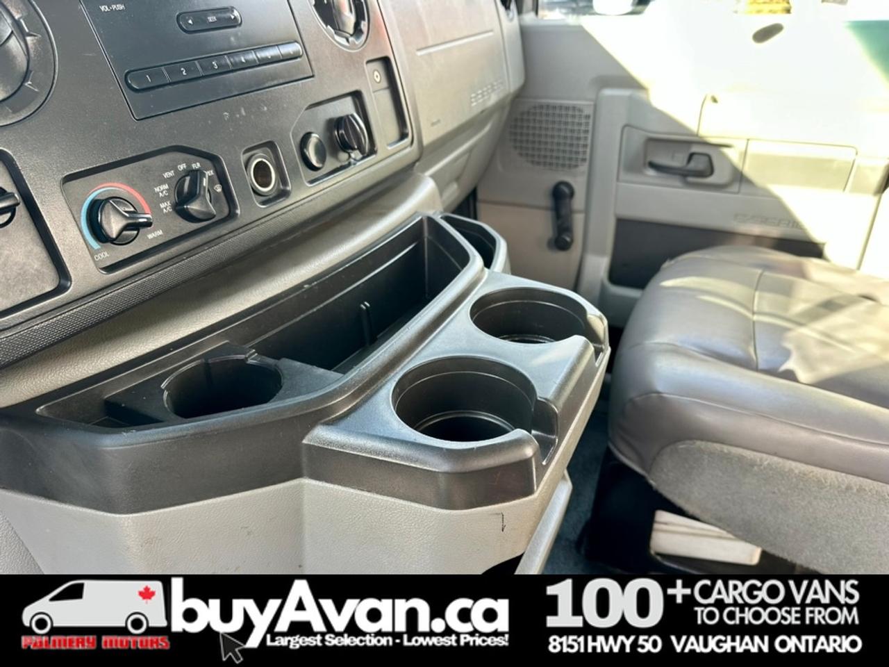 2015 Ford Econoline 16FT Box Cube Van Gas Photo