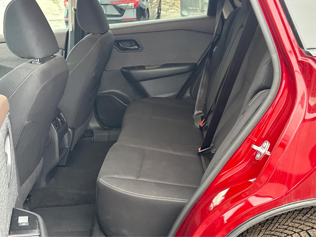 2023 Nissan Rogue AWD HEATED SEATS MINT WE FINANCE ALL CREDIT! Photo