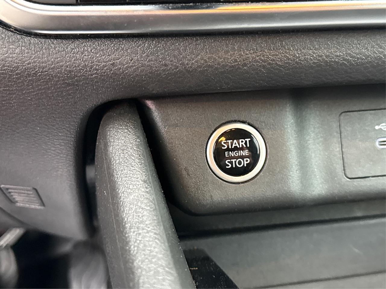 2023 Nissan Rogue AWD HEATED SEATS MINT WE FINANCE ALL CREDIT! Photo