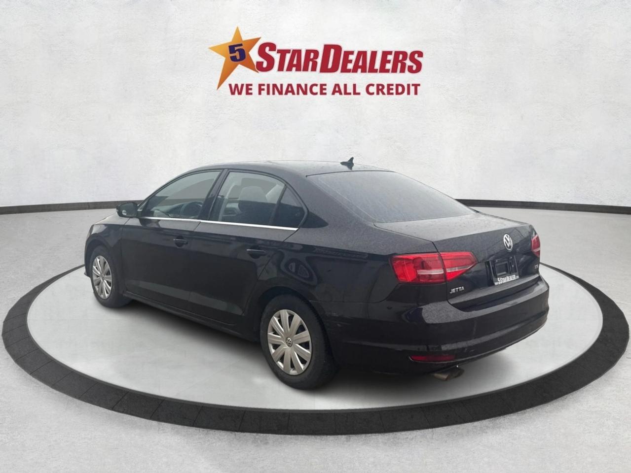 2015 Volkswagen Jetta Sedan SUNROOF CLEAN MUST SEE WE FINANCE ALL CREDIT Photo
