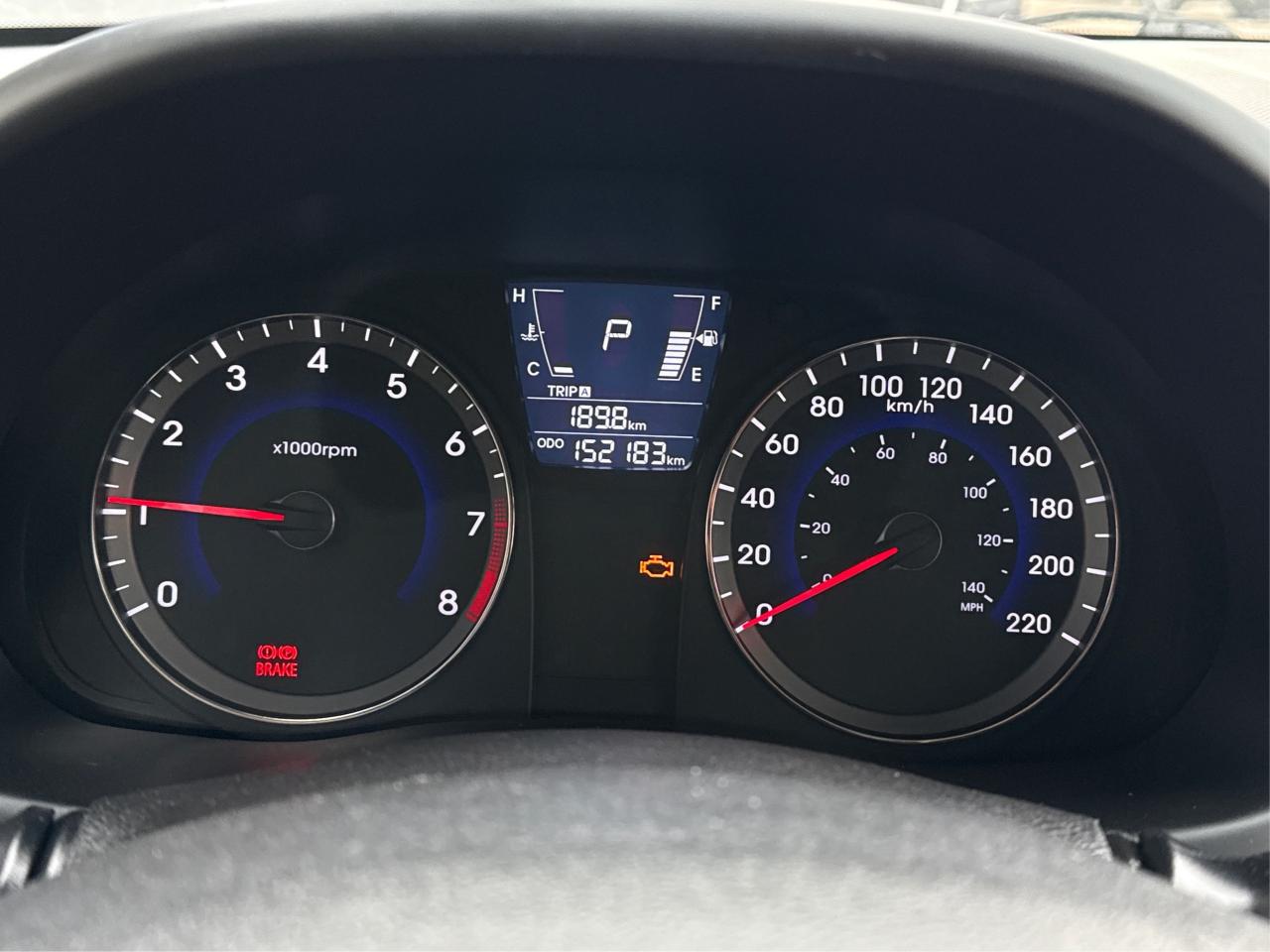 2014 Hyundai Accent GL HEATED SEATS MUST SEE WE FINANCE ALL CREDIT! Photo