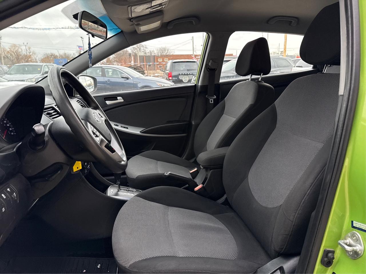 2014 Hyundai Accent GL HEATED SEATS MUST SEE WE FINANCE ALL CREDIT! Photo