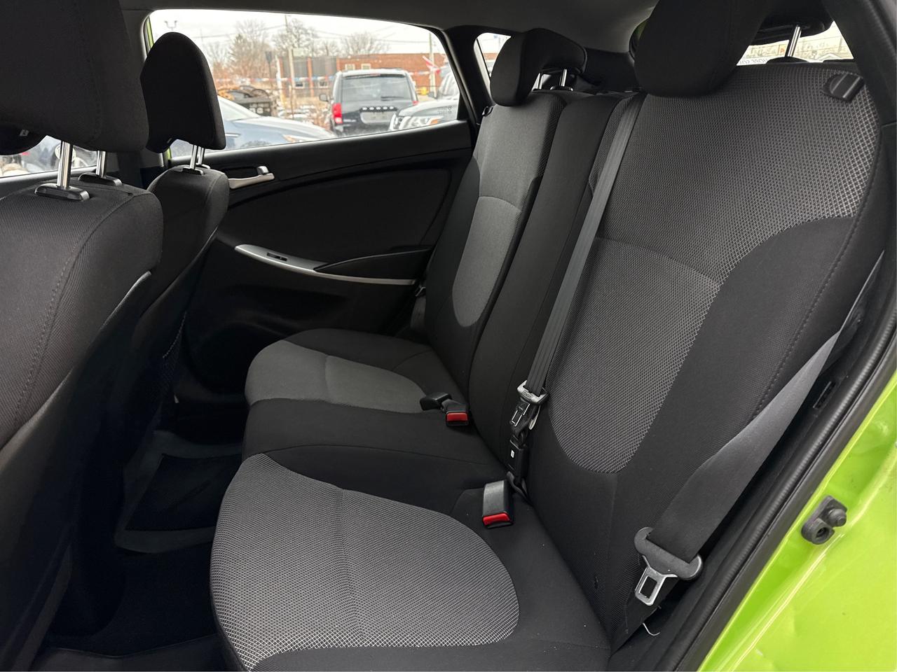 2014 Hyundai Accent GL HEATED SEATS MUST SEE WE FINANCE ALL CREDIT! Photo