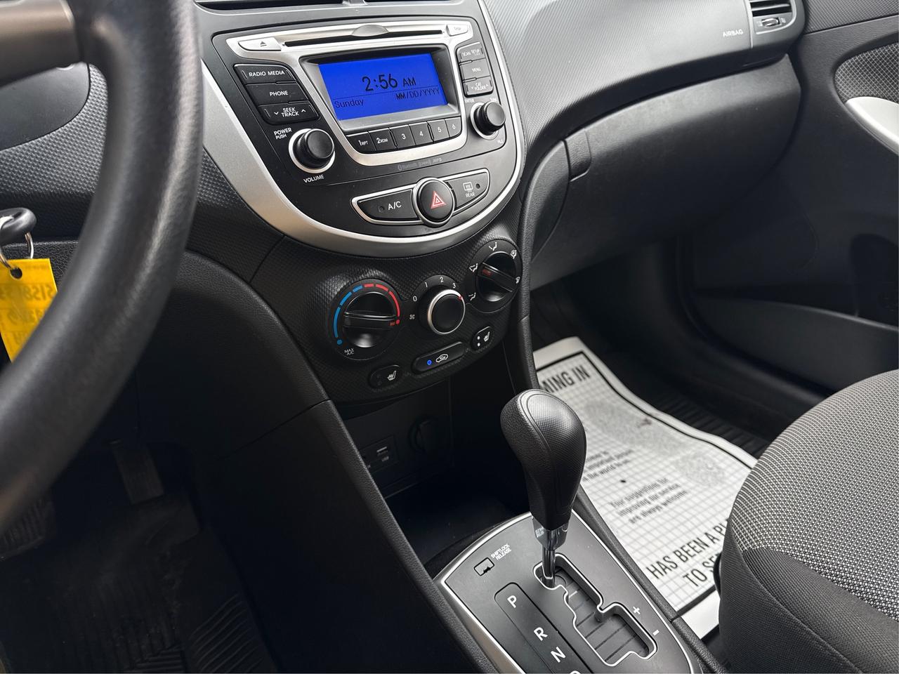 2014 Hyundai Accent GL HEATED SEATS MUST SEE WE FINANCE ALL CREDIT! Photo