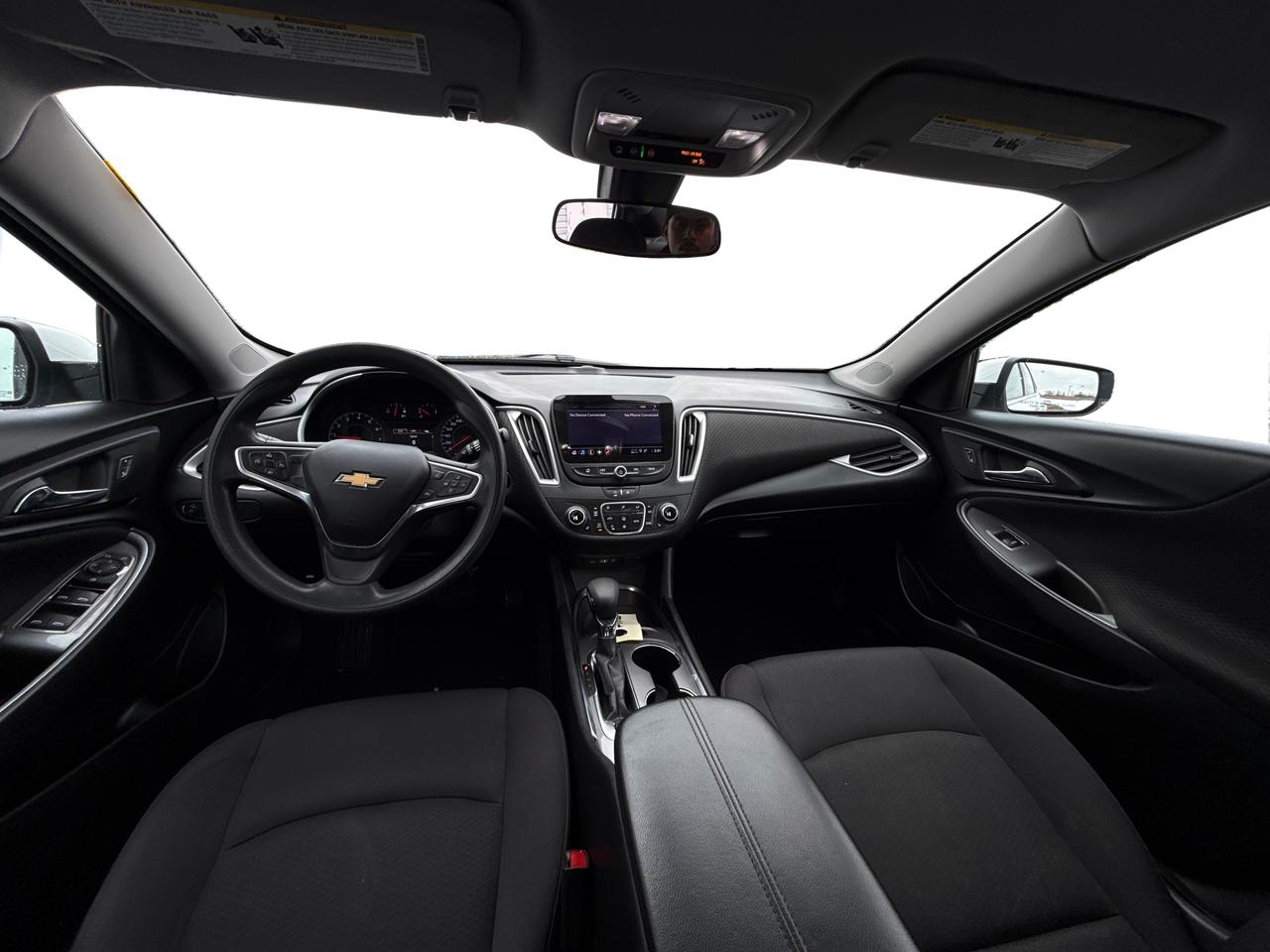 2022 Chevrolet Malibu HEATED SEATS REMOTE START WE FINANCE ALL CREDIT Photo