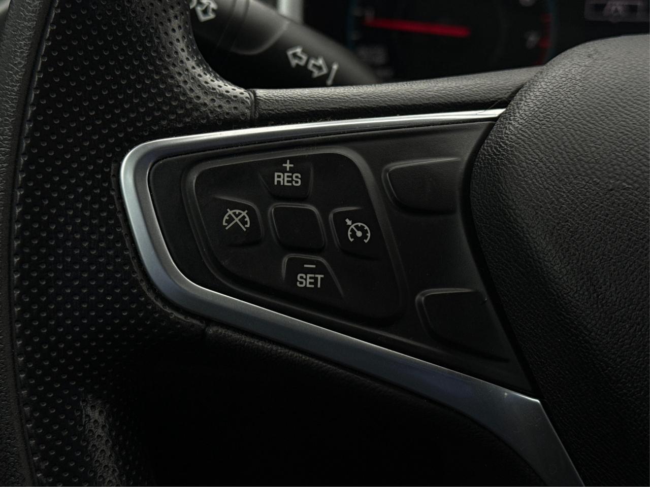 2022 Chevrolet Malibu HEATED SEATS REMOTE START WE FINANCE ALL CREDIT Photo