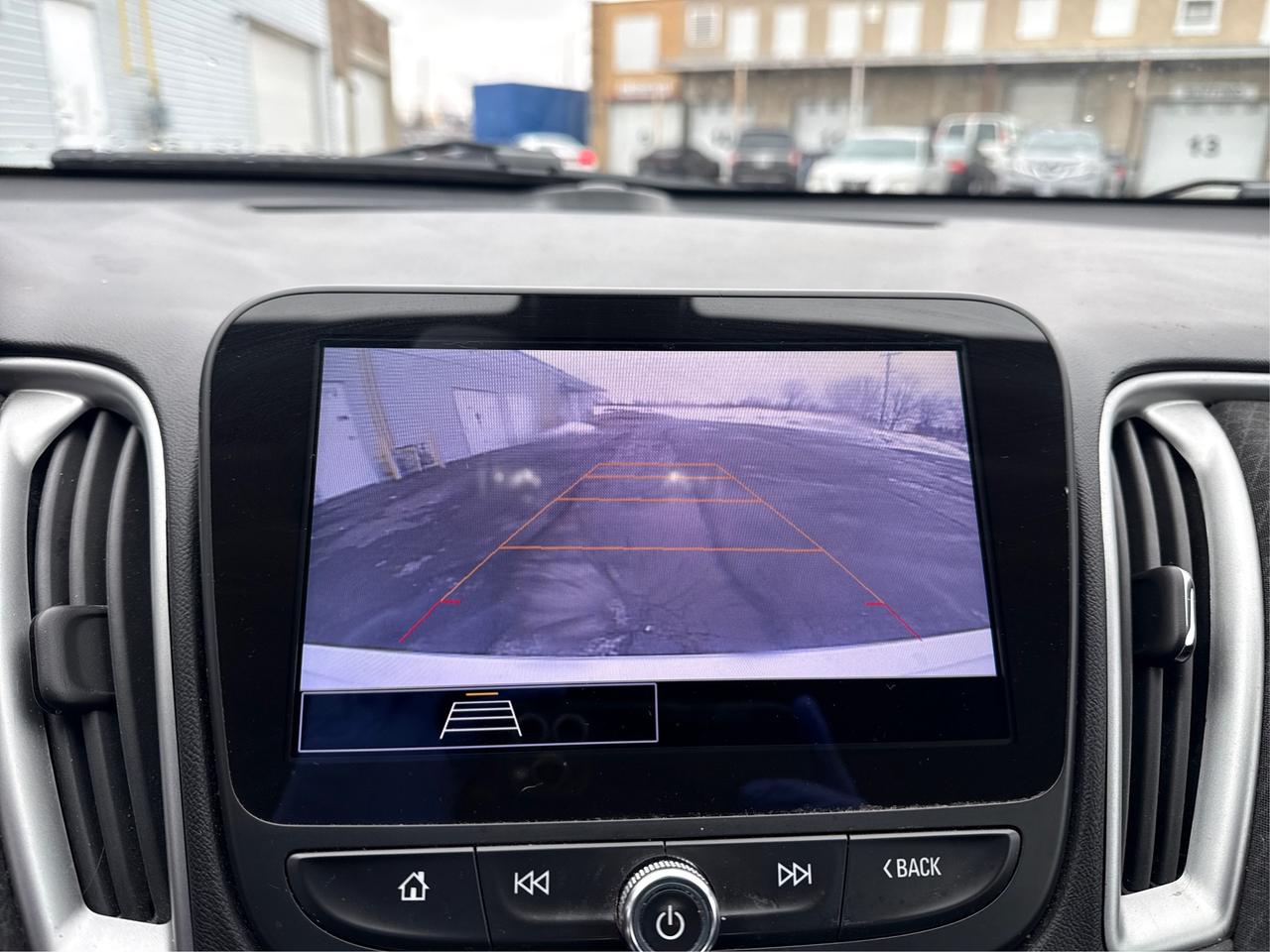 2022 Chevrolet Malibu HEATED SEATS REMOTE START WE FINANCE ALL CREDIT Photo