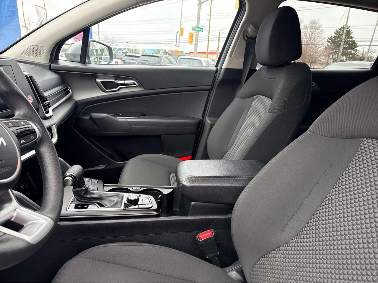 2023 Kia Sportage LX AWD HEATED SEATS LOADED! WE FINANCE ALL CREDIT! Photo