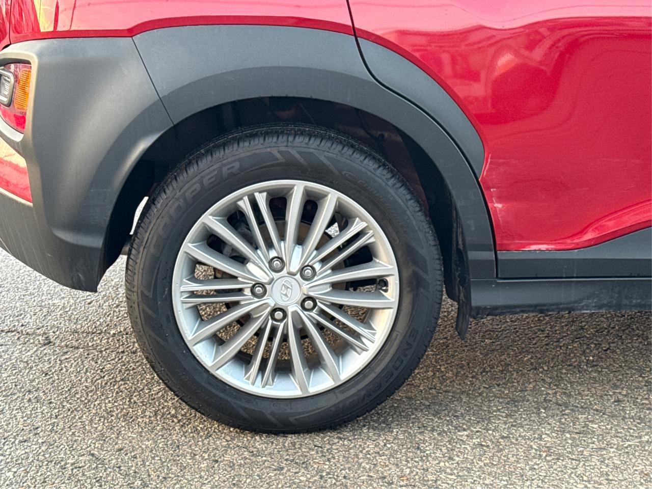 2018 Hyundai KONA FWD CRUISE REAR CAM WE FINANCE ALL CREDIT! Photo