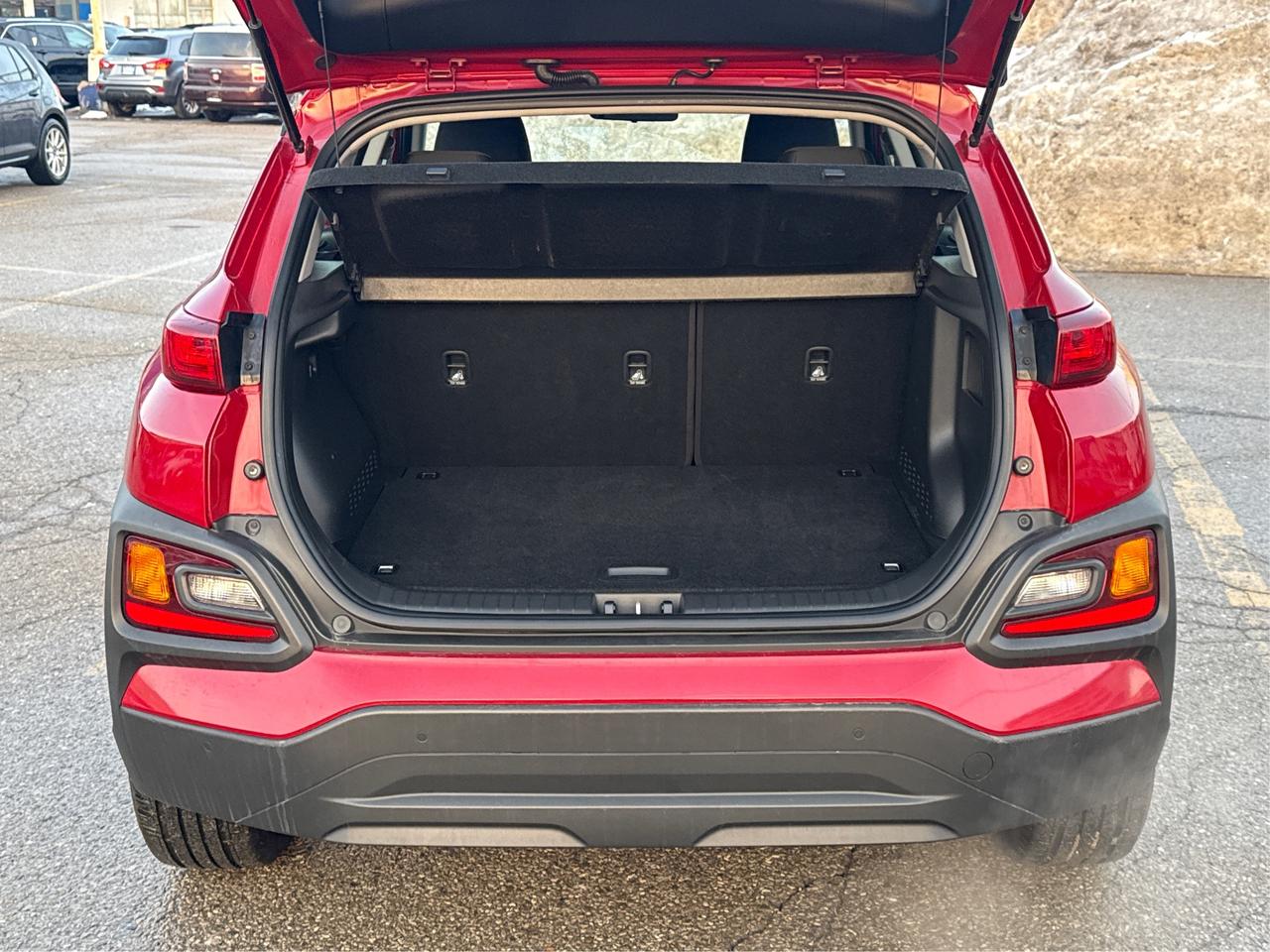 2018 Hyundai KONA CERTIFIED  MINT REAR CAM WE FINANCE ALL CREDIT! Photo