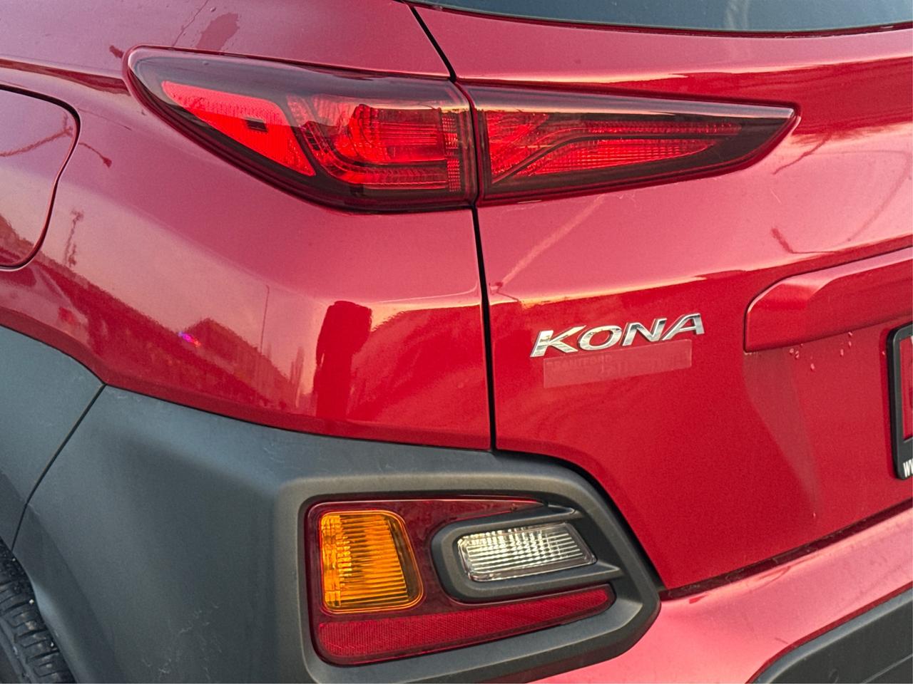 2018 Hyundai KONA CERTIFIED  MINT REAR CAM WE FINANCE ALL CREDIT! Photo