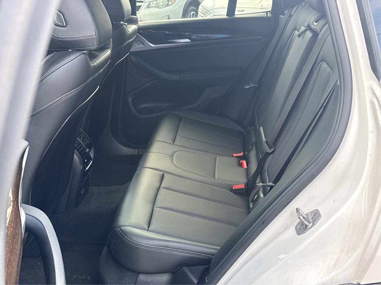 2022 BMW X3 NAV LEATHER CERTIFIED MINT WE FINANCE ALL CREDIT! Photo