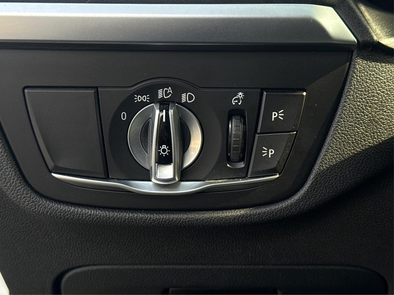 2022 BMW X3 NAV LEATHER CERTIFIED MINT WE FINANCE ALL CREDIT! Photo