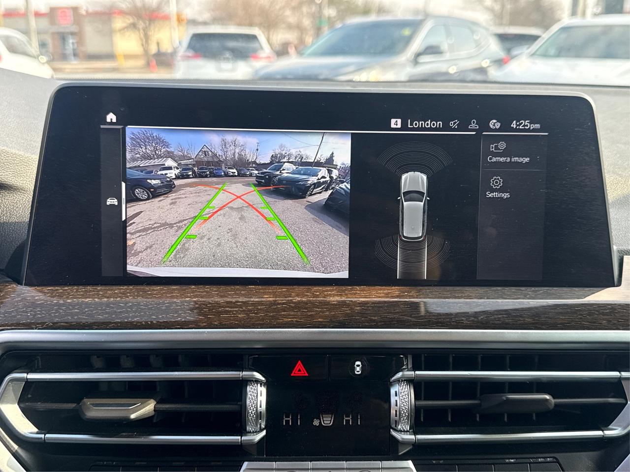 2022 BMW X3 NAV LEATHER CERTIFIED MINT WE FINANCE ALL CREDIT! Photo