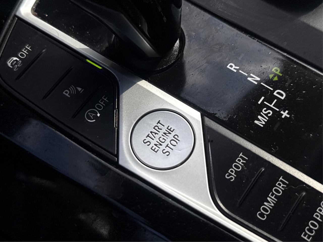 2022 BMW X3 NAV LEATHER CERTIFIED MINT WE FINANCE ALL CREDIT! Photo