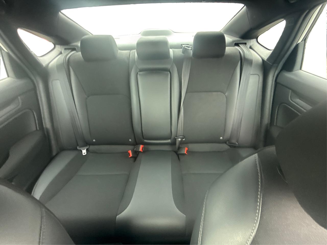 2024 Honda Civic Sedan SPORT SUNROOF LOADED MINT! WE FINANCE ALL CREDIT! Photo