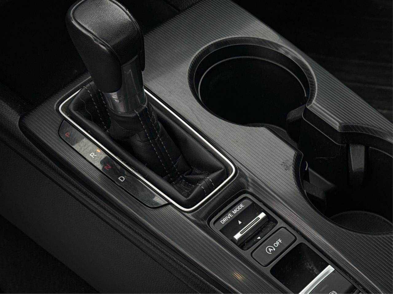 2024 Honda Civic Sedan SPORT SUNROOF LOADED MINT! WE FINANCE ALL CREDIT! Photo