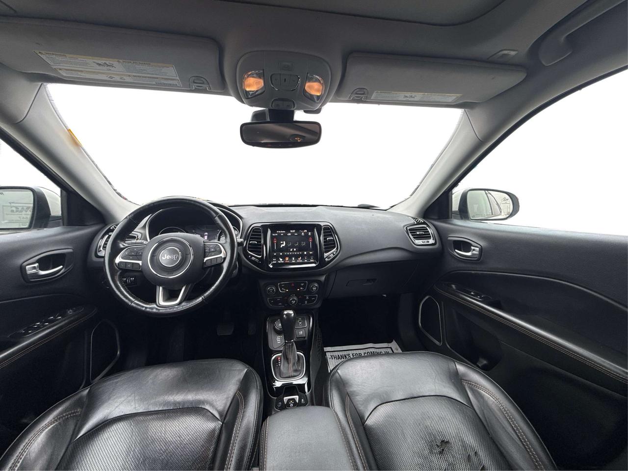 2018 Jeep Compass NAV LEATHER PANO ROOF CLEAN WE FINANCE ALL CREDIT! Photo
