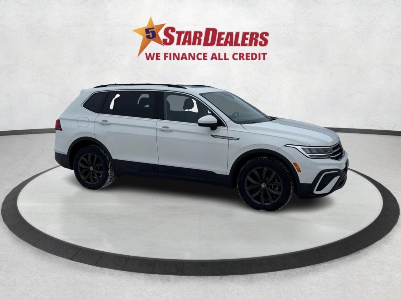 2023 Volkswagen Tiguan LEATHER SUNROOF 7 PASSENGER WE FINANCE ALL CREDIT Photo