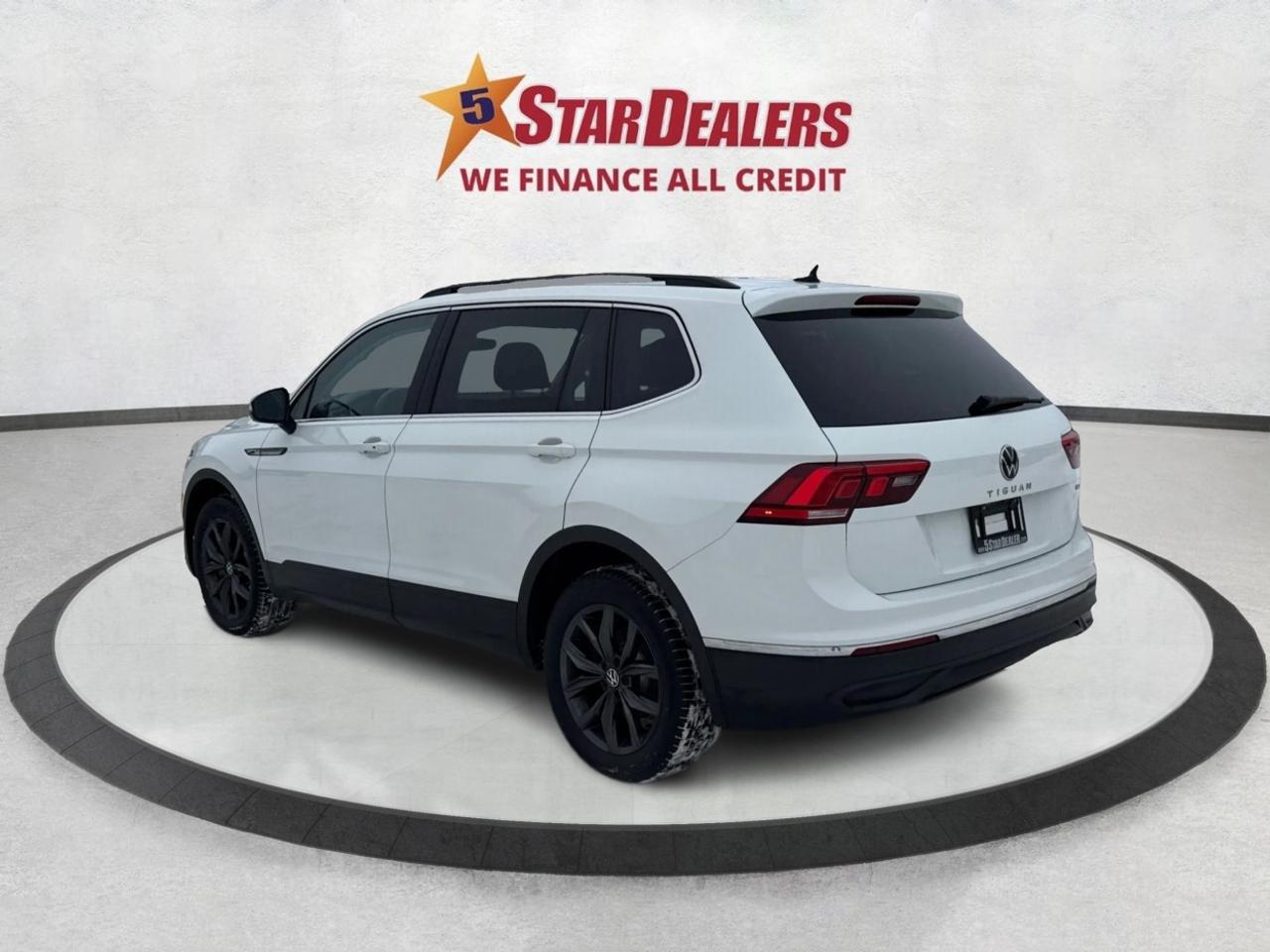 2023 Volkswagen Tiguan LEATHER SUNROOF 7 PASSENGER WE FINANCE ALL CREDIT Photo4