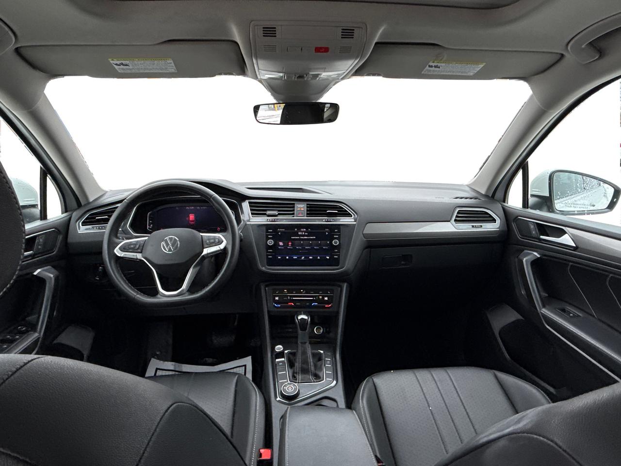 2023 Volkswagen Tiguan LEATHER SUNROOF 7 PASSENGER WE FINANCE ALL CREDIT Photo