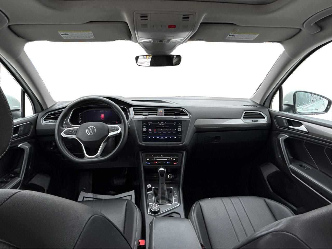 2023 Volkswagen Tiguan LEATHER SUNROOF 7 PASSENGER WE FINANCE ALL CREDIT Photo