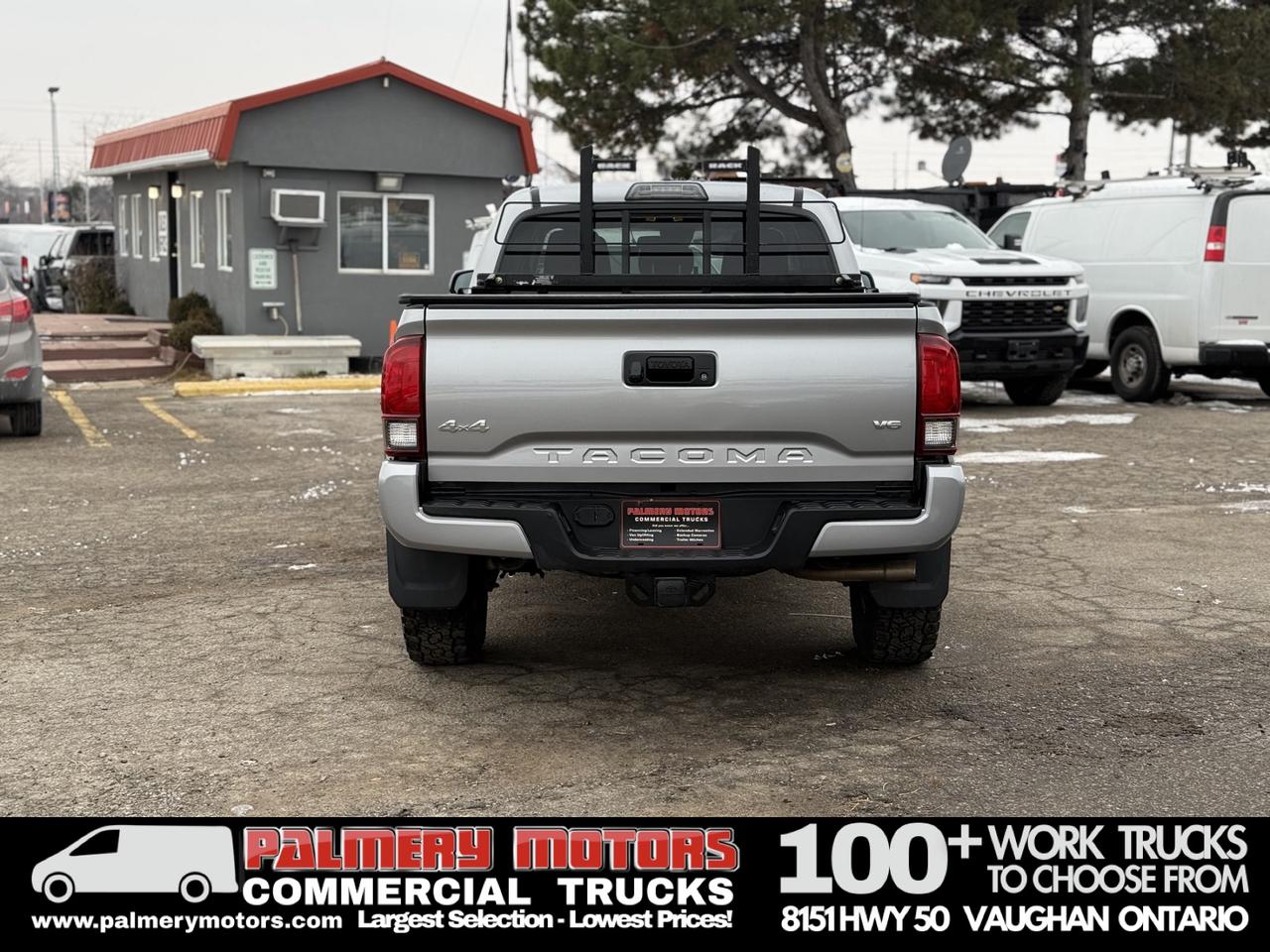 2019 Toyota Tacoma SR5 Crew Cab 4X4 6FT Box Photo