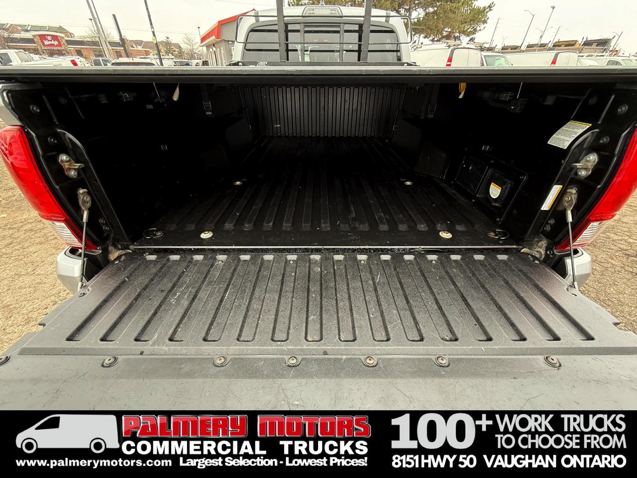 2019 Toyota Tacoma SR5 Crew Cab 4X4 6FT Box Photo